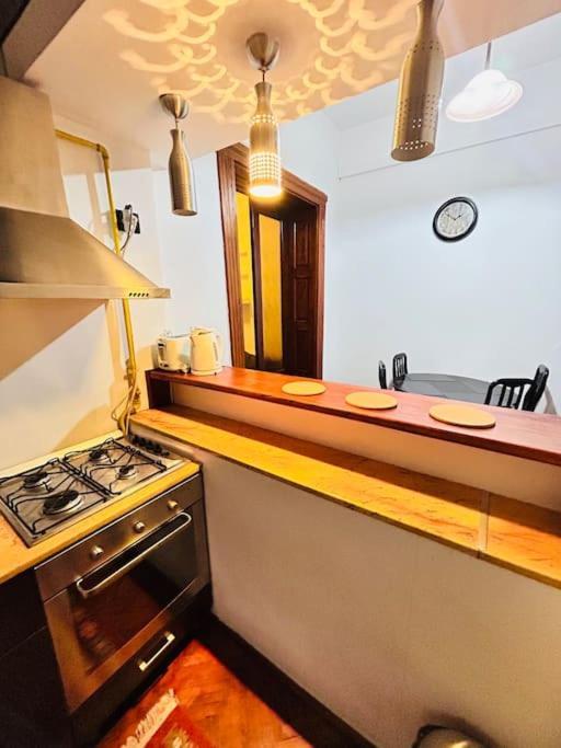 Hidden Gem In The Old Town Apartment ทิมิชัวรา ภายนอก รูปภาพ